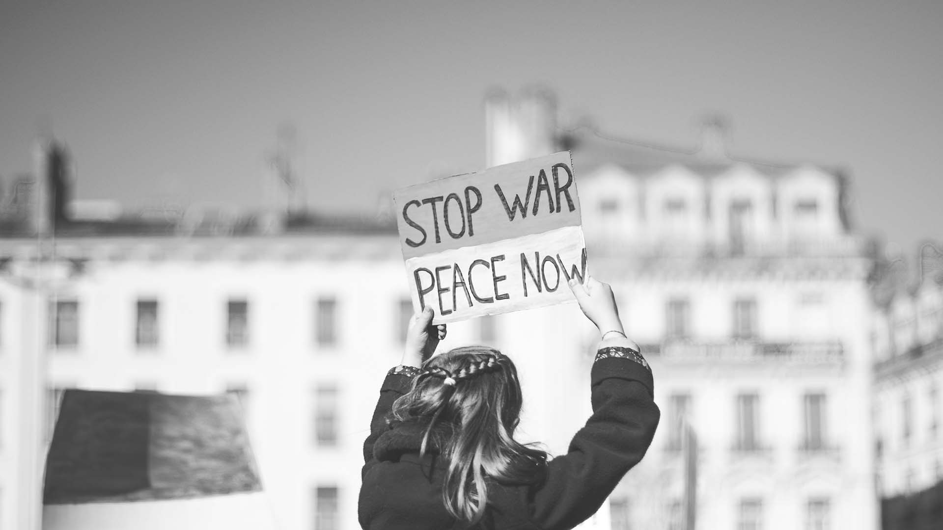 Weekly Action for Peace: Stop U.S. Weapons Transfers, Demand Investment in Healthcare, and Oppose Violence in Lebanon